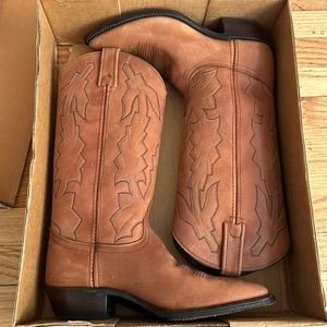Dan Post women’s cowboy boots- size 7.5